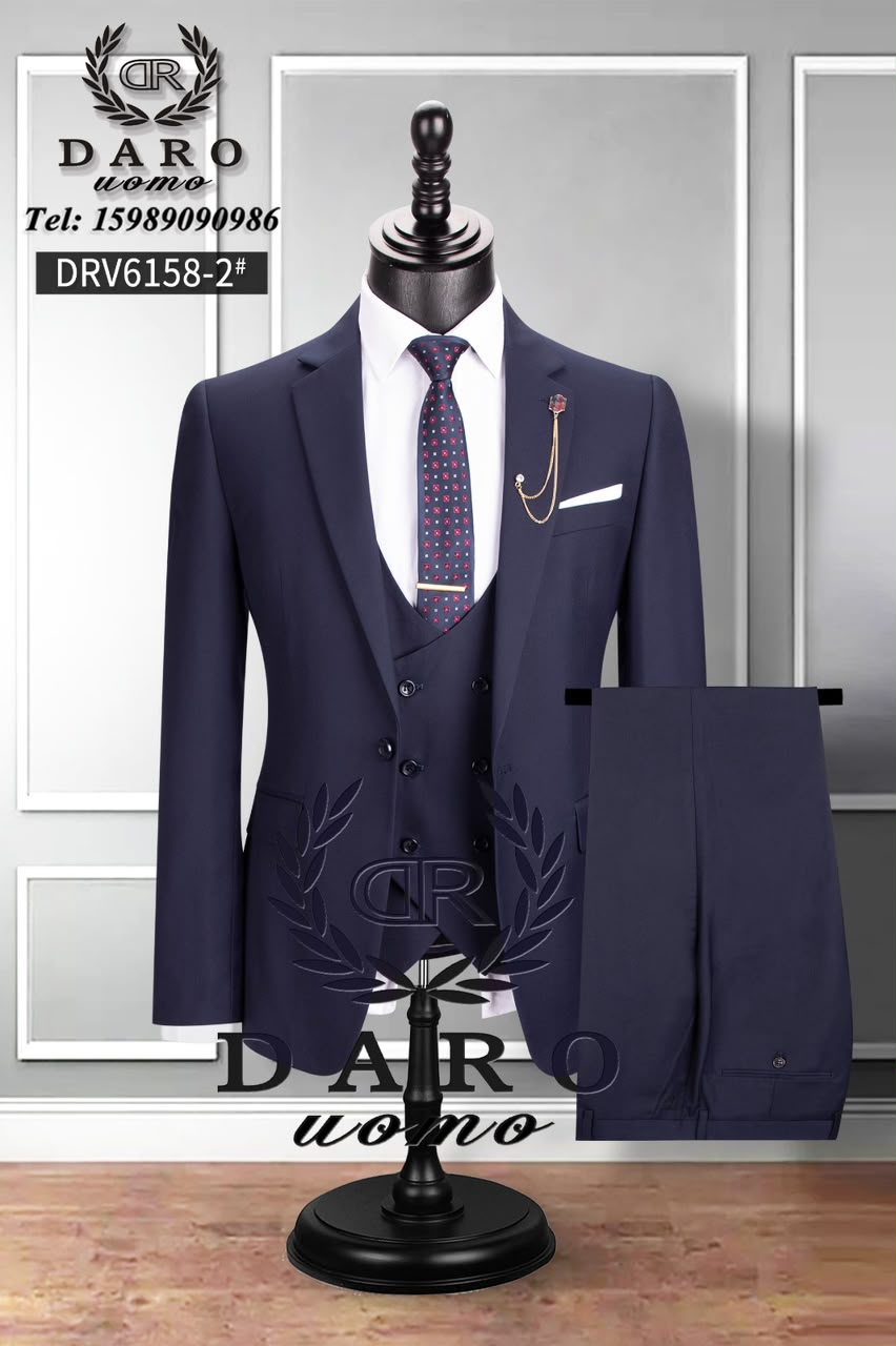 Classy Daro 3-Piece Men's Suit