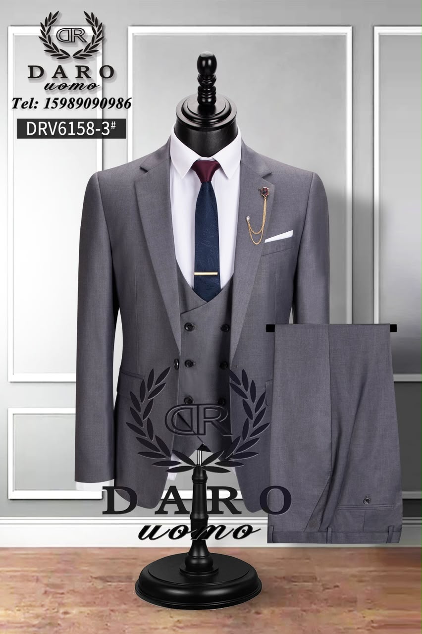 Classy Daro 3-Piece Men's Suit