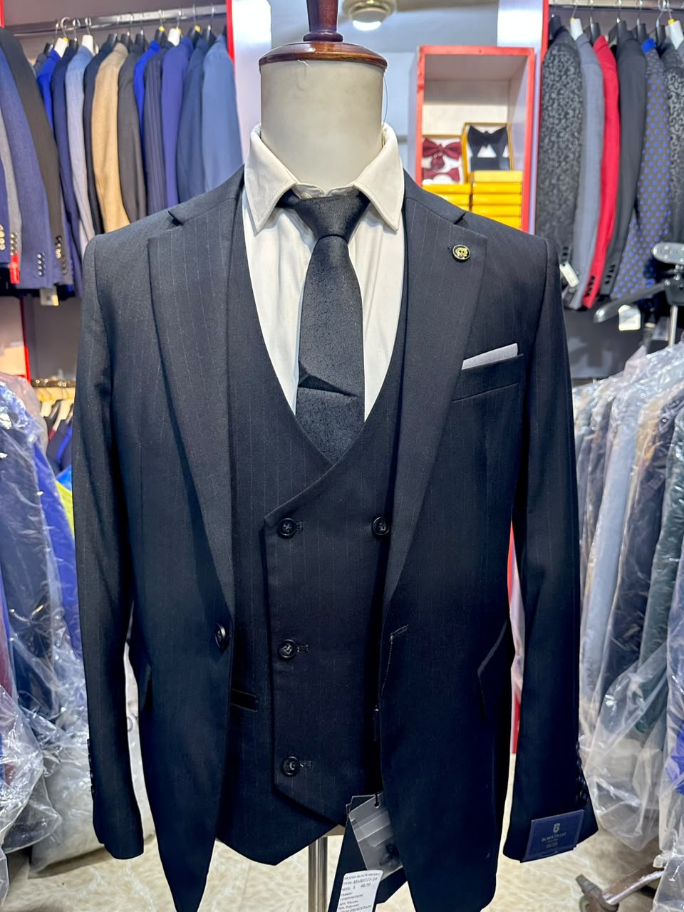 Royal Men's Classic Suit | Sizes 46-55