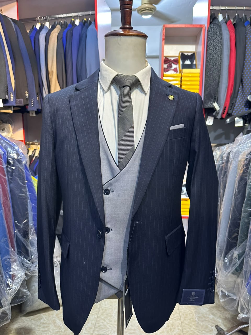 Royal Men's Classic Suit | Sizes 46-55