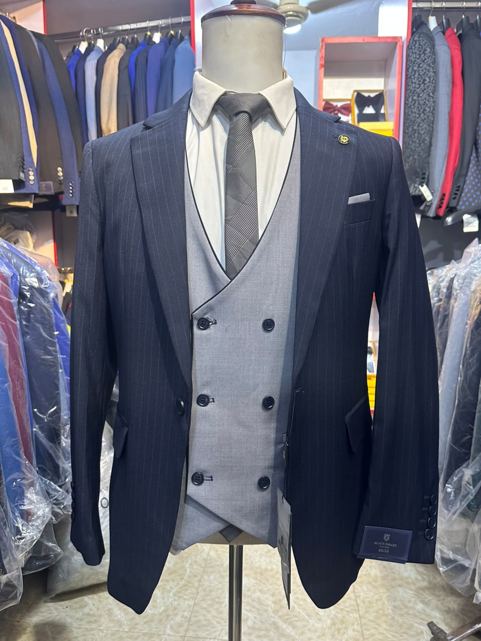 Royal Men's Classic Suit | Sizes 46-55