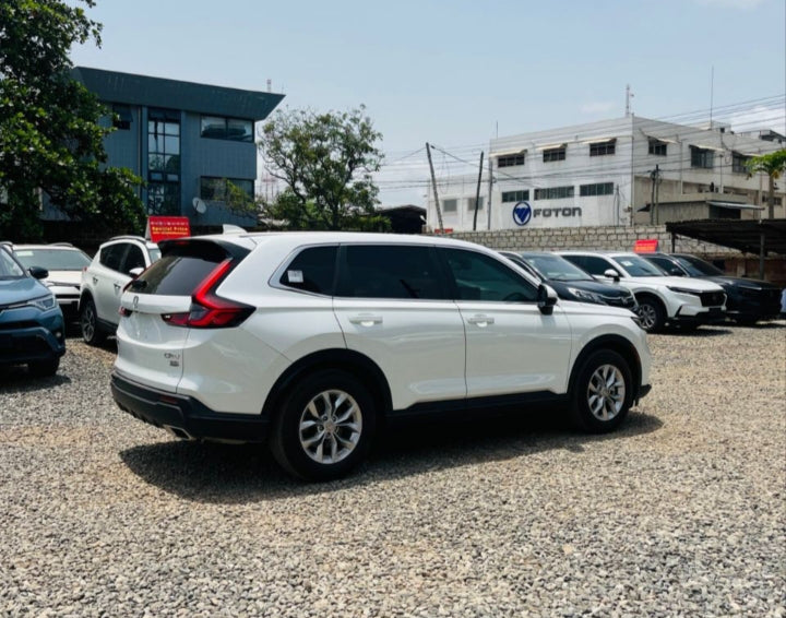 Honda CR-V 2023 | White | Full Option | Unregistered